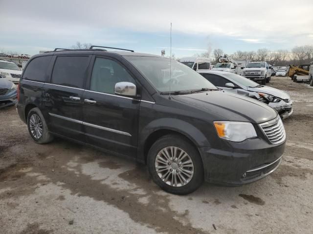 2015 Chrysler Town & Country Touring L