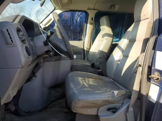 2009 Ford Econoline E250 Van