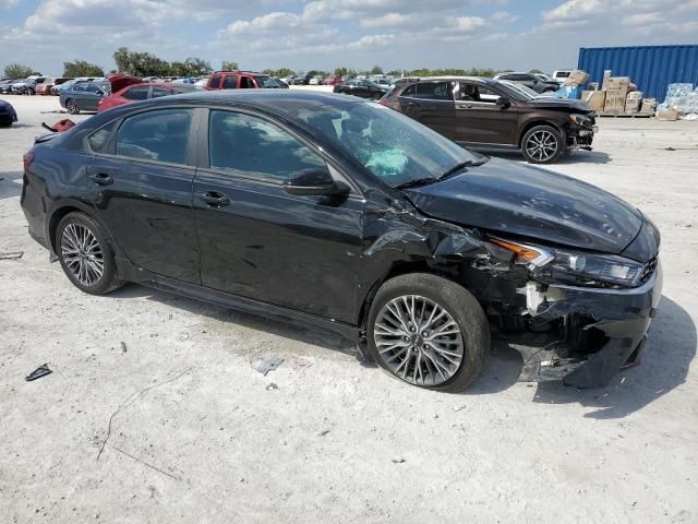 2022 KIA Forte GT Line