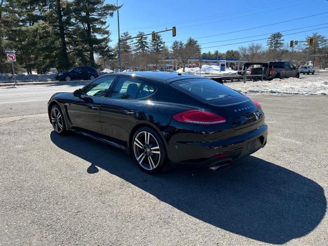 2014 Porsche Panamera 2