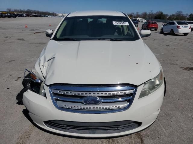 2010 Ford Taurus SEL