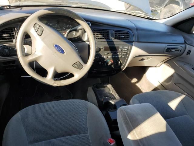 2000 Ford Taurus SE