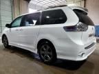 2020 Toyota Sienna SE