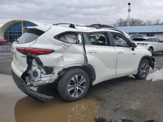 2021 Toyota Highlander Hybrid XLE