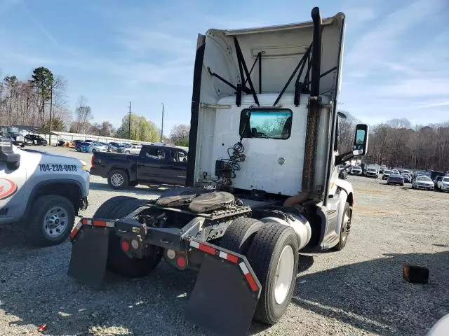 2016 Peterbilt 579