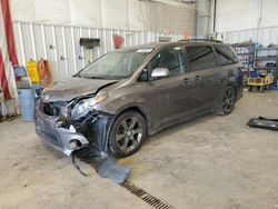 Carros salvage a la venta en subasta: 2011 Toyota Sienna Sport