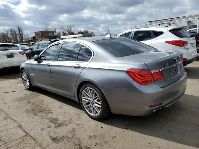 2012 BMW 750 XI