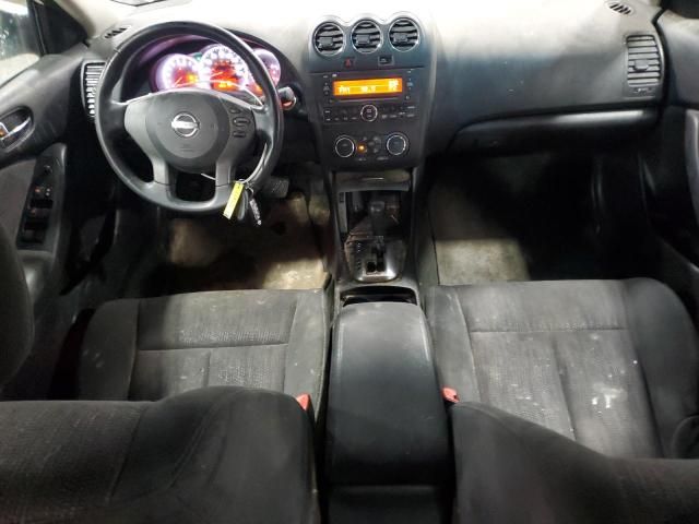 2010 Nissan Altima Base