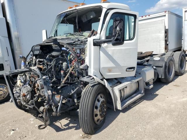 2022 Peterbilt Tractor 579 Trucks Truck Tractor