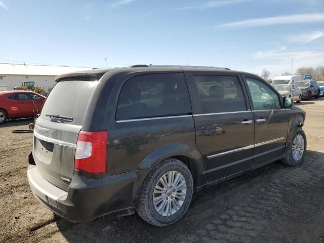 2013 Chrysler Town & Country Limited