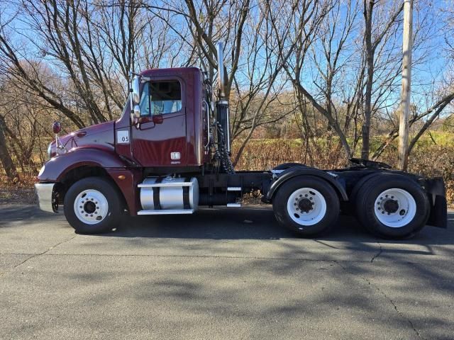 2006 Freightliner Conventional Columbia