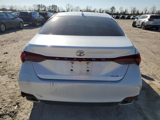 2019 Toyota Avalon XLE