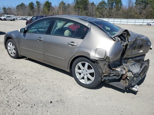 2004 Nissan Maxima SE