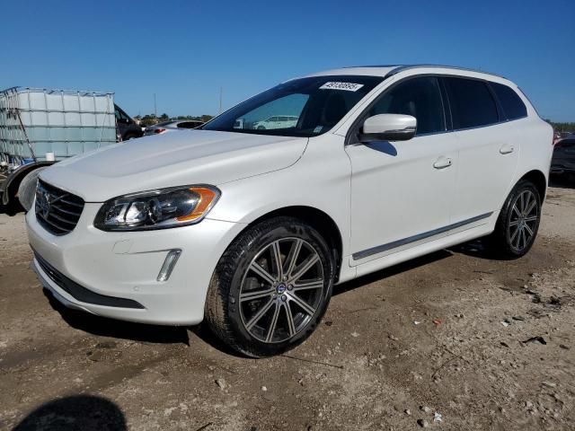 2016 Volvo XC60 T5 Platinum