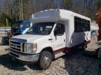 2015 Ford Econoline E350 Super Duty Cutaway Van