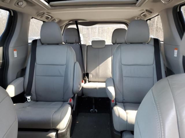 2017 Toyota Sienna XLE