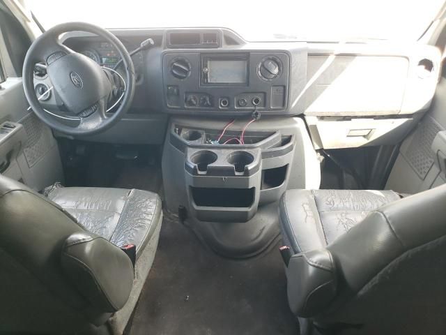 2011 Ford Econoline E250 Van