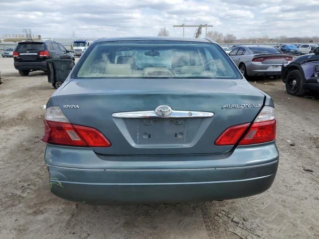 2003 Toyota Avalon XL