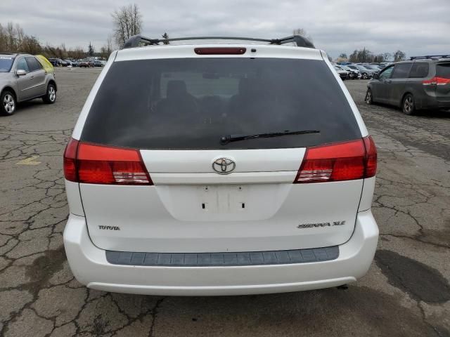 2005 Toyota Sienna XLE