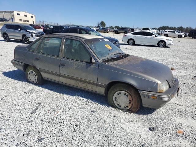 1992 Pontiac Lemans SE