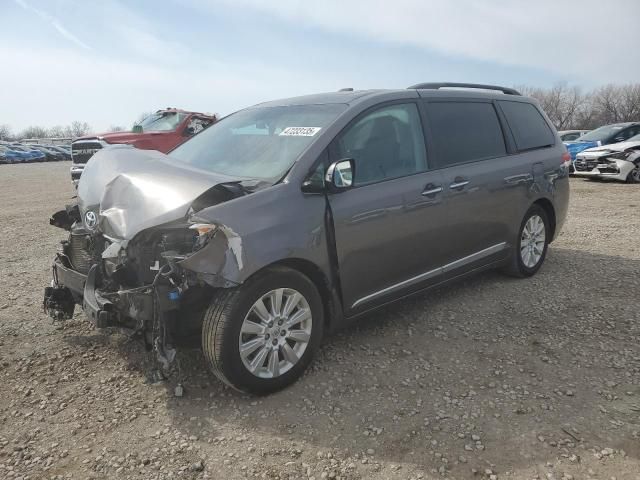 2014 Toyota Sienna XLE