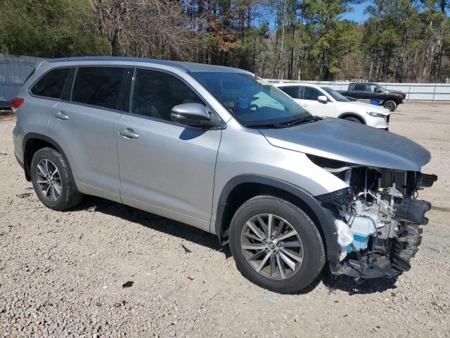 2018 Toyota Highlander SE