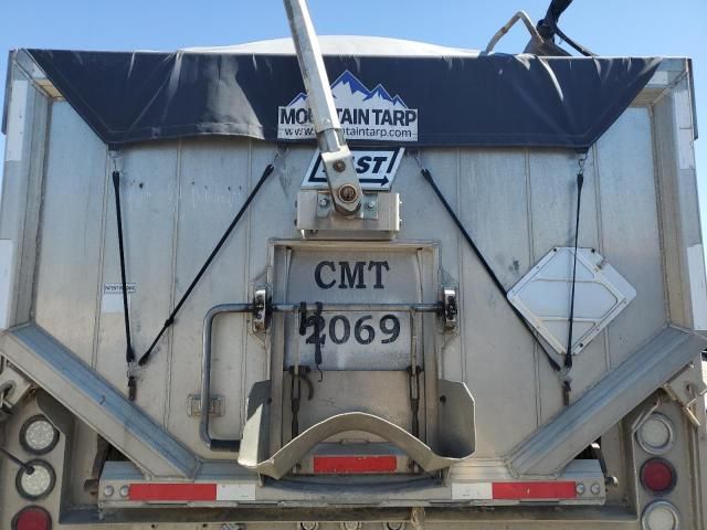 2015 East Manufacturing Side Dump Trailer