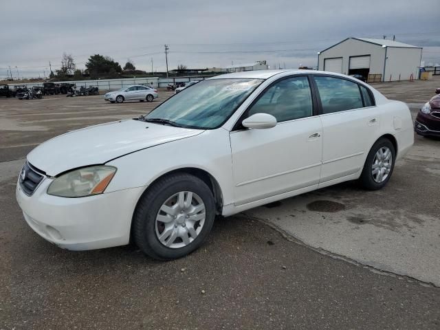 2004 Nissan Altima Base