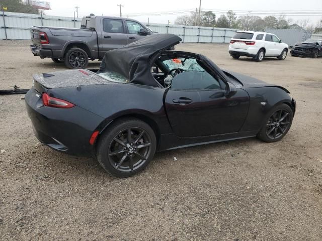 2016 Mazda MX-5 Miata Club