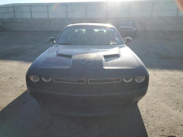 2015 Dodge Challenger SXT Plus