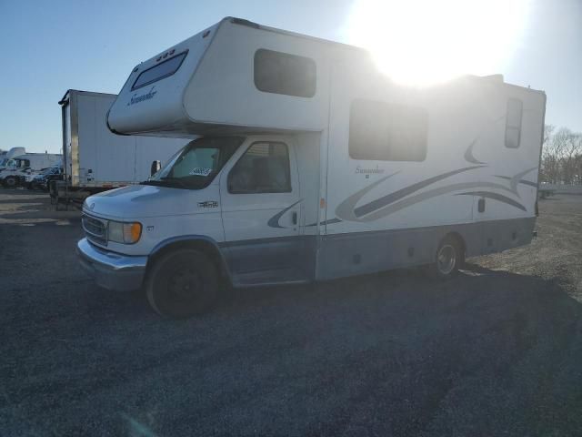 2001 Ford Econoline E450 Super Duty Cutaway Van