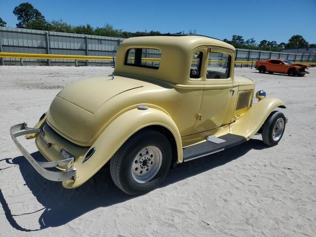 1932 Huds Coupe