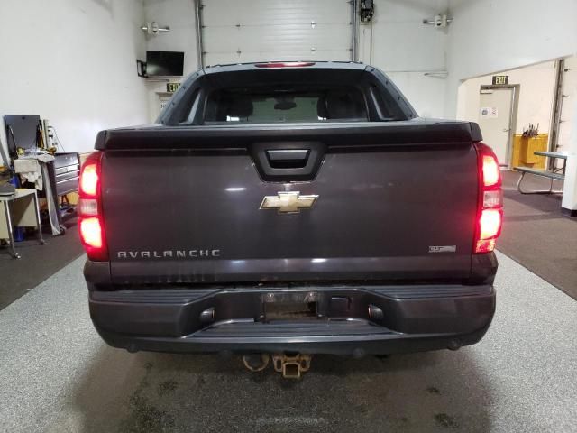 2011 Chevrolet Avalanche LT