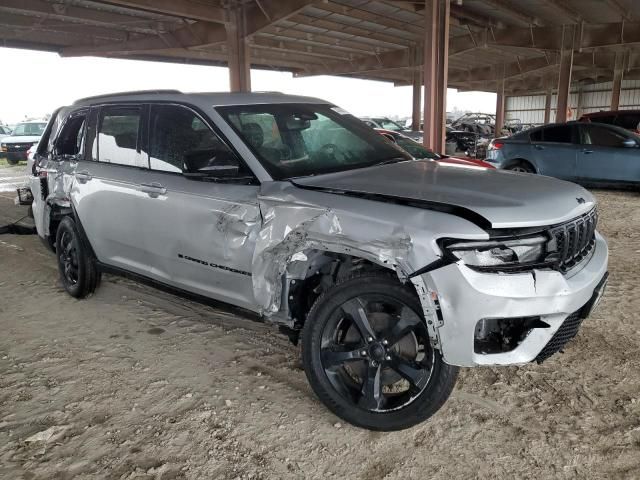 2024 Jeep Grand Cherokee Laredo