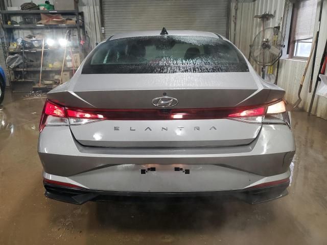 2022 Hyundai Elantra SEL