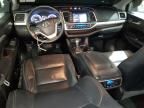 2017 Toyota Highlander SE