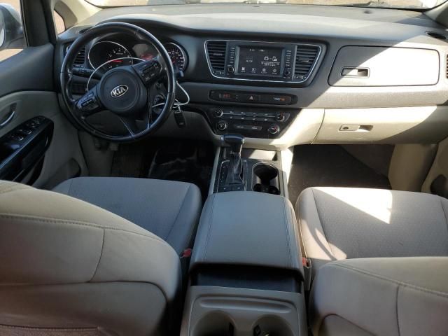 2018 KIA Sedona LX