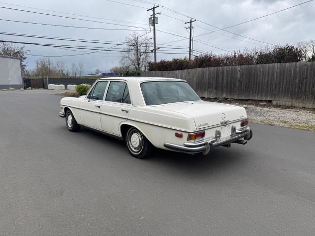 1972 Mercedes-Benz 1972 Mercedes Benz 280 SE