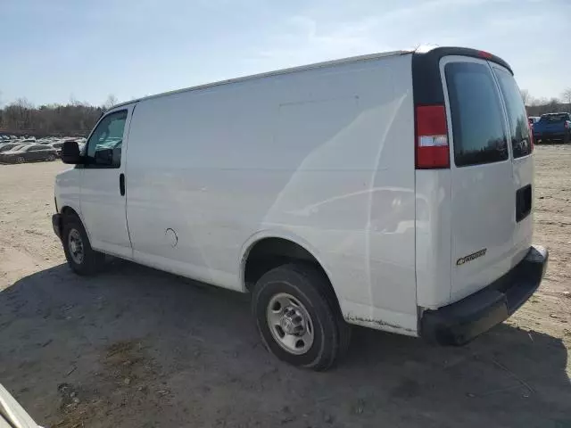 2019 Chevrolet Express G2500