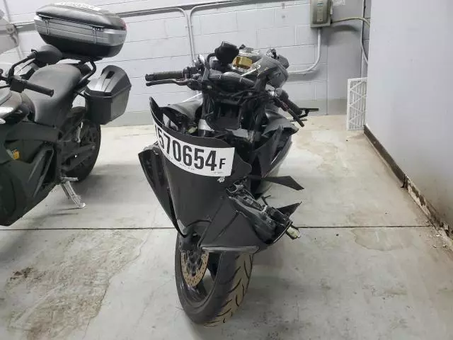 2012 Yamaha YZFR6 C