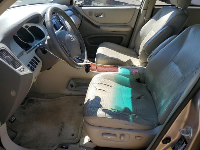 2004 Toyota Highlander Base