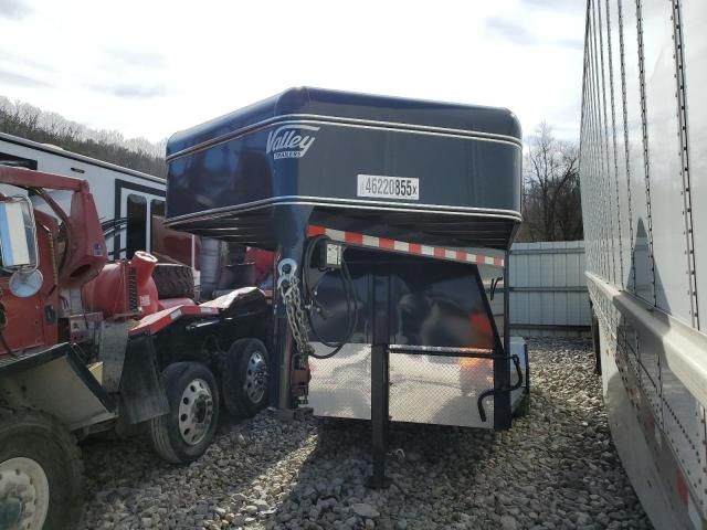 2025 Valley Livestock Trailer