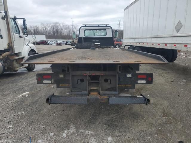 2000 International 4700 Rollback Truck