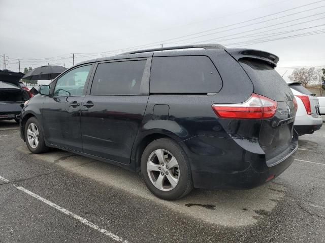 2015 Toyota Sienna LE