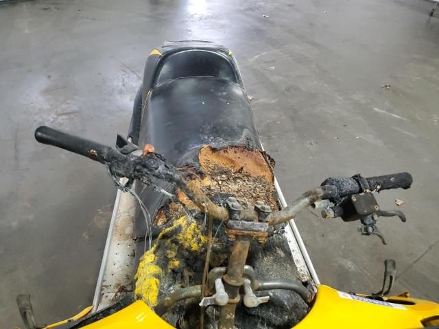 2002 Skidoo 2002 Skidoo MXZ 500