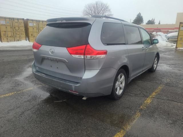 2011 Toyota Sienna LE