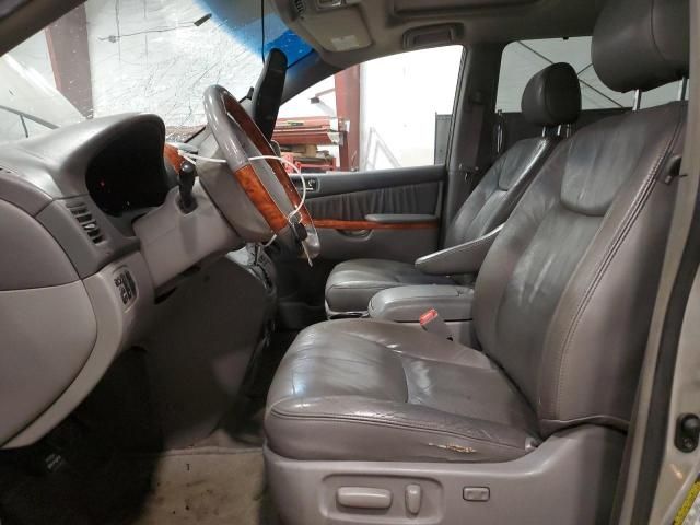 2006 Toyota Sienna XLE