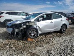 Carros salvage a la venta en subasta: 2017 KIA Forte LX