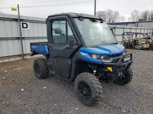 2022 Can-Am Defender Limited Cab HD10