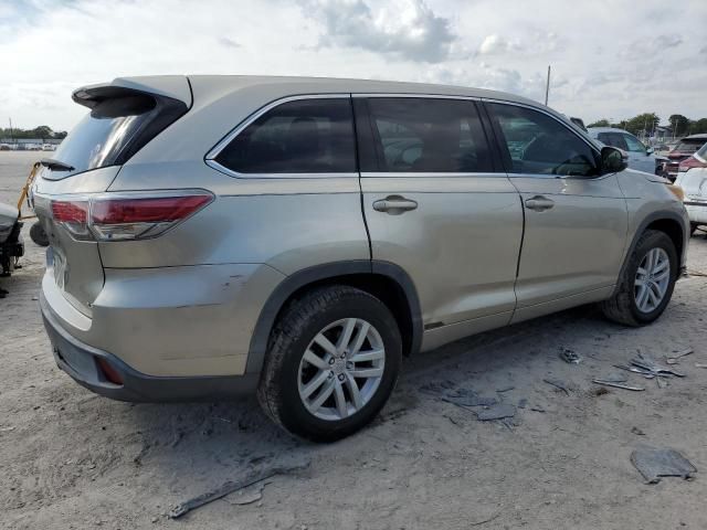 2014 Toyota Highlander LE